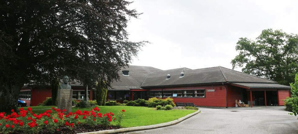 Er vi på veg mot nådestøyten for folkehøgskulane?